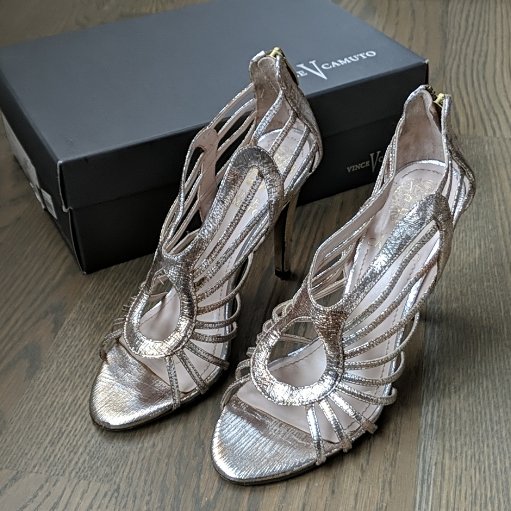 Vince camuto gold / light bronze heels